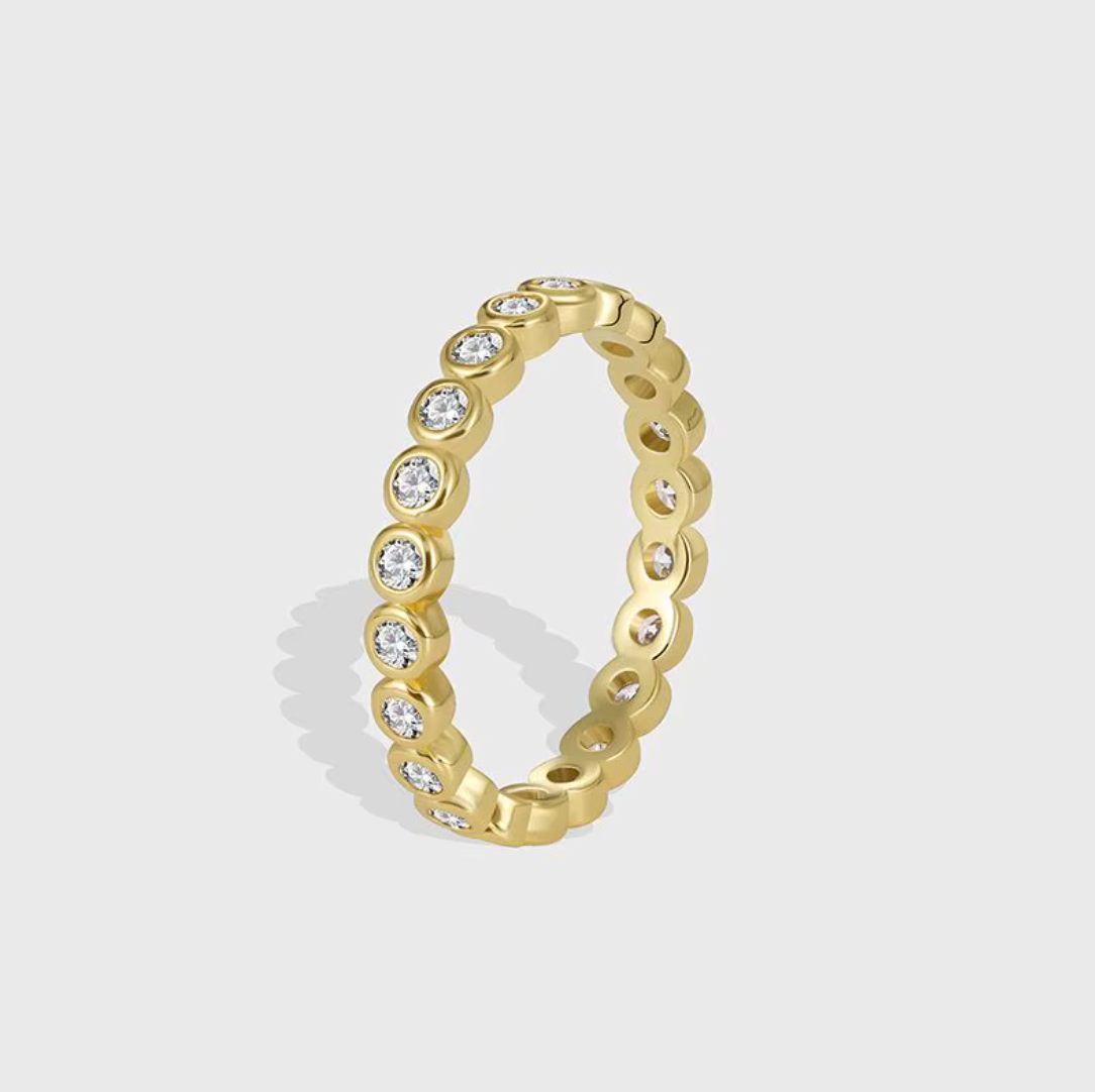 Exquisite White Zircon Engagement
